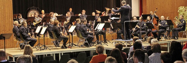 Einen Hrgenuss bot das Bundespolizeio...n der Mehrzweckhalle Efringen-Kirchen.  | Foto: Cremer