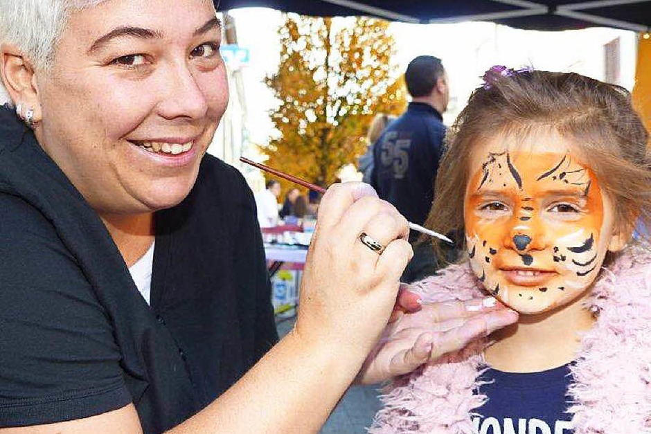 Allerhand geboten bekamen die Besucher bei den Märchentagen und am verkaufsoffenen Sonntag in Bad Säckingen. (Foto: Marion Rank ) Allerhand geboten bekamen die Besucher bei den Märchentagen und am verkaufsoffenen Sonntag in Bad Säckingen. (Foto: Marion Rank )