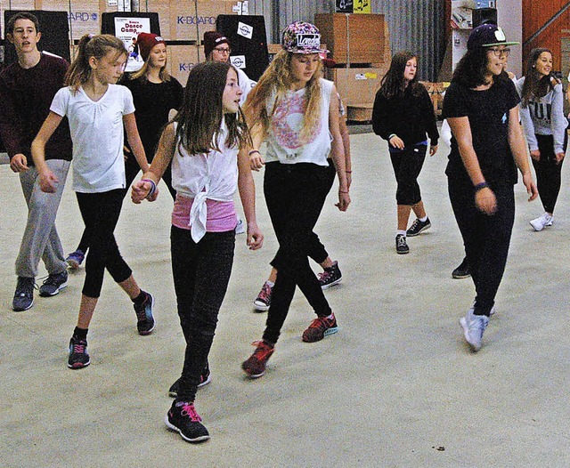 69  Jungen und Mdchen hatten  viel Spa  beim Tanzen  im Binzener Dance Camp.  | Foto: Tamara KELLER
