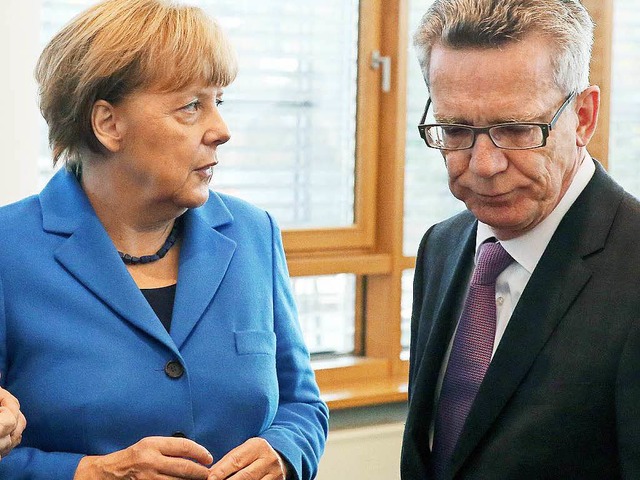 Es knirscht zwischen Angela Merkel und...er erneut das Vertrauen ausgesprochen.  | Foto: dpa
