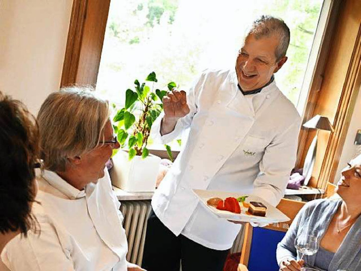 Kchenchef Gutbert Fallert vom gleichnamigen Restaurant in Sasbachwalden berzeugte die Testesser von Michelin erneut. Wieder gibt es einen Stern.