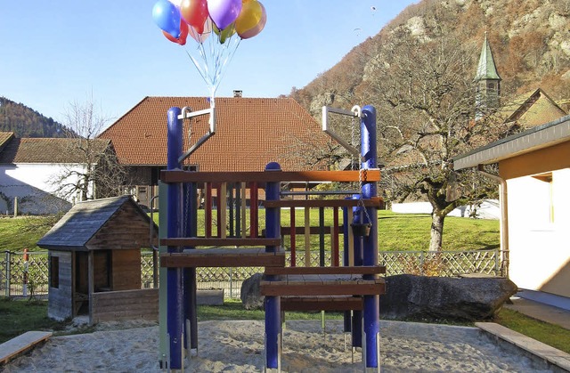 Der Spielbereich im Utzenfelder Kinder...neuert und mit einem Fest eingeweiht.   | Foto: Privat