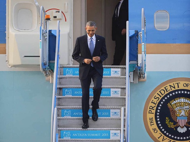 Barack Obamas Ankunft am Flughafen von Antalya in der Trkei.  | Foto: AFP