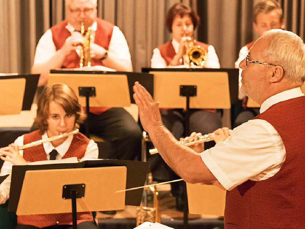 Jahreskonzert Trachtenkapelle Birkendorf (Dirigent Michael Kunzelmann) und Musikverein Schwaningen (Dirigent Roland Eckert)