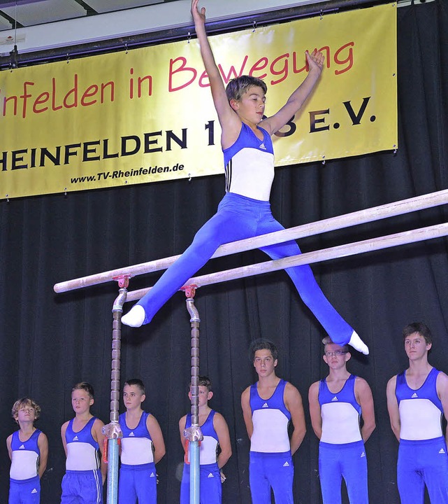 Die hohe Kunst des Gerteturnens prse...um den TVR-Erfolgstrainer Sandro Dathe  | Foto: Heinz Vollmar