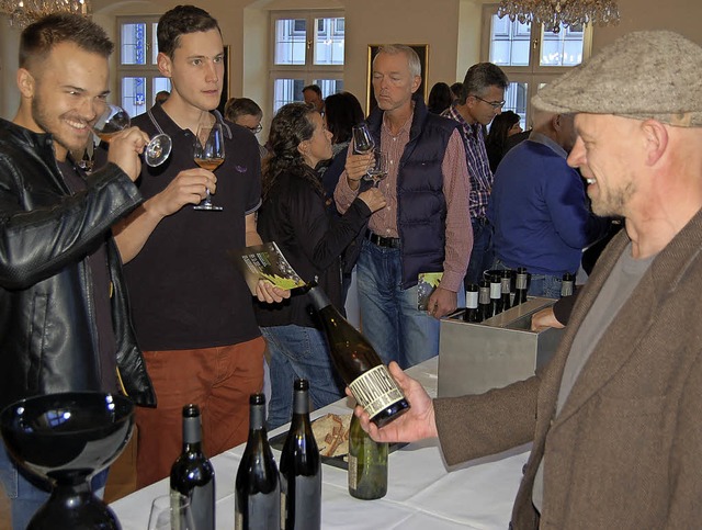 Odin Bauer (Weingut Zalwander) ldt zur Verkostung ein.  | Foto: Ringwald