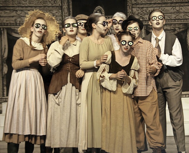 Szene aus dem Theaterstck &#8222;Der ... des Faust-Gymnasiums derzeit einben.  | Foto: Hans Jrgen Kugler