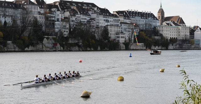 6. Basel Head: Spannende Achterrennen auf dem Rhein vor der Kulisse der Stadt  | Foto: Veranstalter
