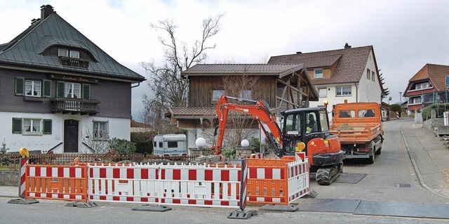 An der Einmndung zur Kirchstrae wird...ngen beim Nahwrmenetzwerk ein Thema.   | Foto: Claudia Renk