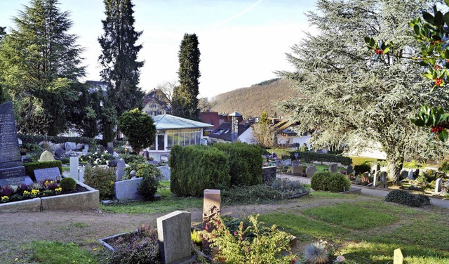 Fr  Badenweilers Friedhof und die wei...steigen zum neuen Jahr  die Gebhren.   | Foto: Silke Hartenstein