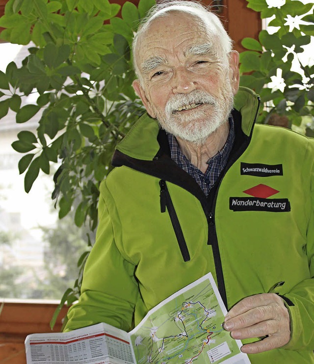 Als Wanderberater leistet Willi Kempf ...freund vor unliebsamen berraschungen.  | Foto: Martha Weishaar