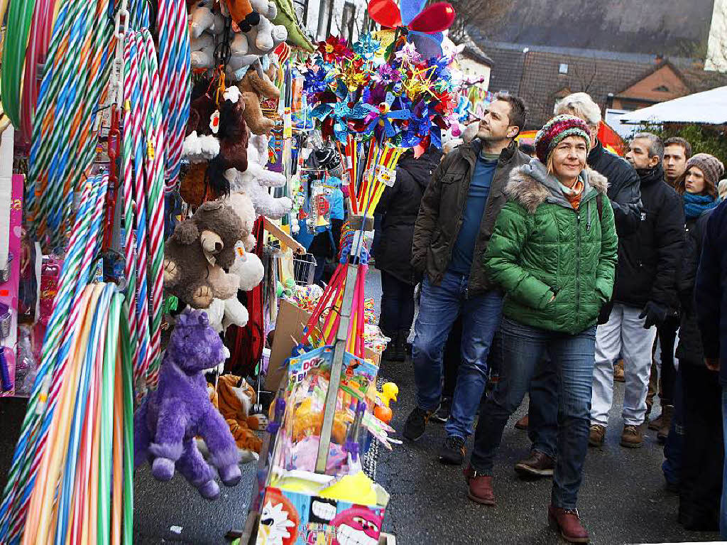 Buntes Markttreiben herrschte beim Katharinenmarkt-Sonntag 2016 in Seelbach.