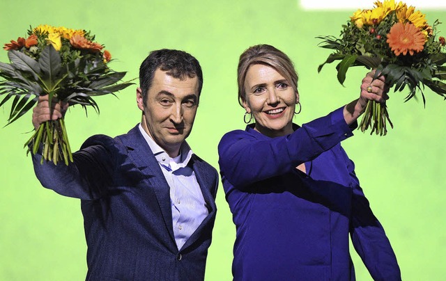 Der neue und alte Parteivorsitz: Cem zdemir und Simone Peter   | Foto: DPA