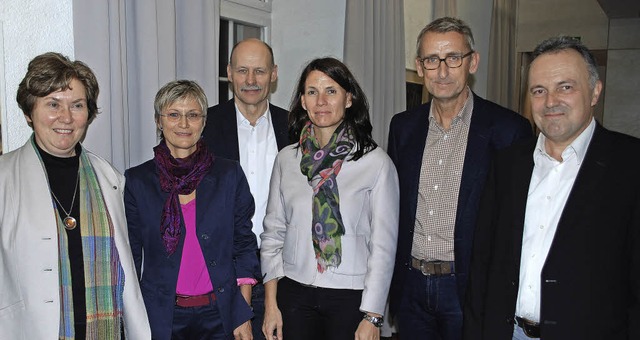 Karen Hinrichs, Brbel Schfer, Theodo...s) diskutierten ber Friedenspolitik.   | Foto: Thomas Loisl Mink