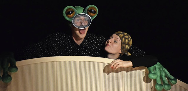 Franziska Rattay als Fischbrtchen und  Nico Parisius als Frosch   | Foto: Sarah Nltner