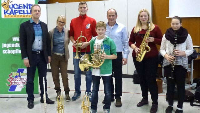 Die Jugendkapelle der Stadtmusik besuc...instrument ihrer Wahl auszuprobieren.   | Foto: ZVG (Philipp Grether)