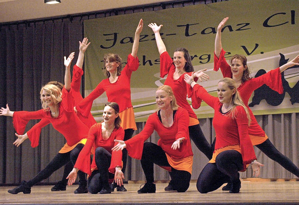 Einen mit diversen Tanzprsentationen ...spruchsvollen Choreographien punkteten  | Foto: Karin Stckl-Steinebrunner