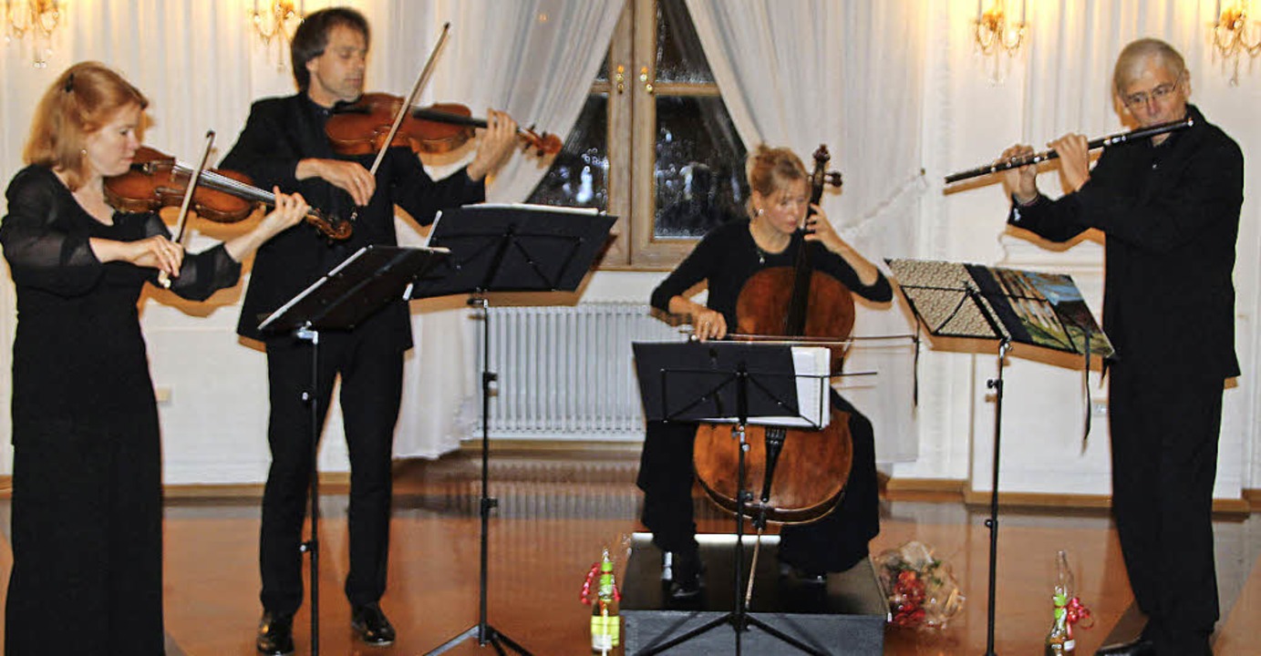 Das Ardhingello Ensemble besteht aus d...hre solistische Brillanz präsentieren.  | Foto: Margrit Matyscak