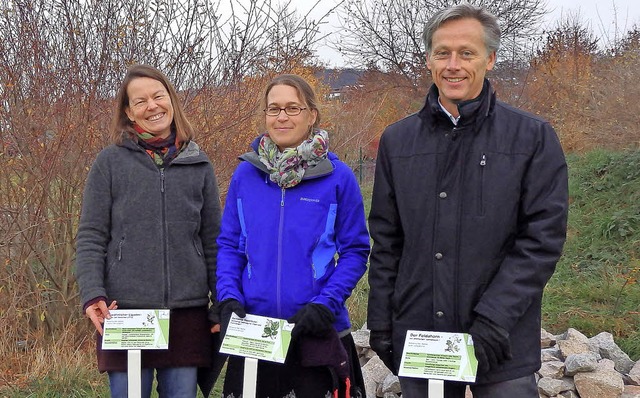 Naturentdecken im Garten in Stetten: C...isa Molinari und Michael Wilke (v.l.).  | Foto: Hgg