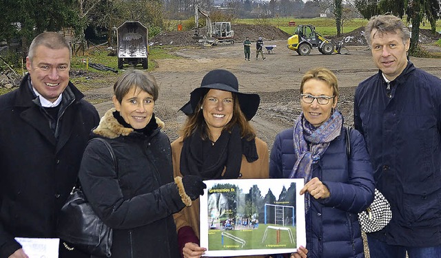 Zum neuen Quartiersplatz an der Landes...und  Fachbereichsleiter Joachim Spro   | Foto: Nikolaus Trenz