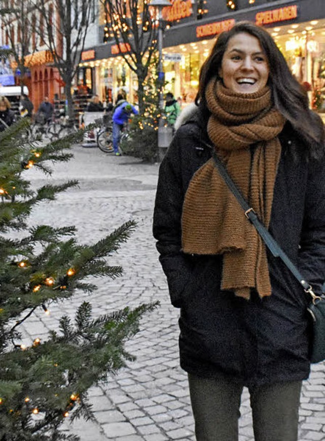 Weihnachtsstimmung in Deutschland hat es der Kanadierin  Paulin angetan.   | Foto: Sebastian Khli