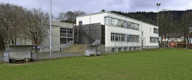 Die Feyelgrundschule (Mitte) liegt rec...as bald zum Neubaugebiet werden soll.   | Foto: Ingo Schneider
