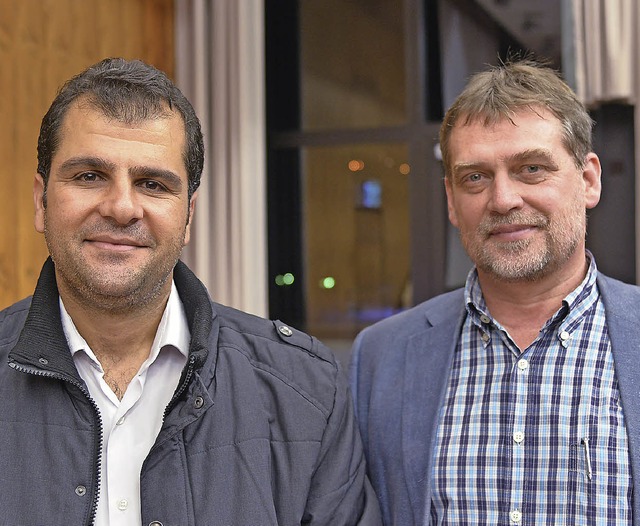 Mohammad Fakhro (von links) und  Mirko Novk   | Foto: Martin Eckert