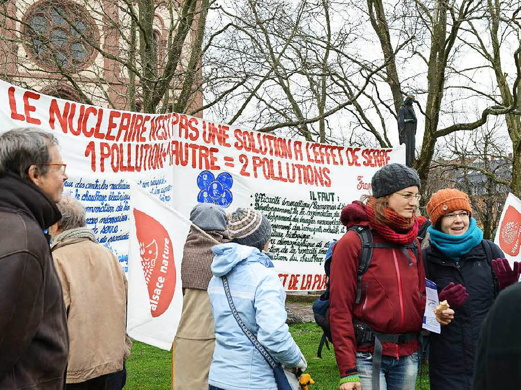 Energiewende und Klimaschutz jetzt! fordern die Demonstranten
