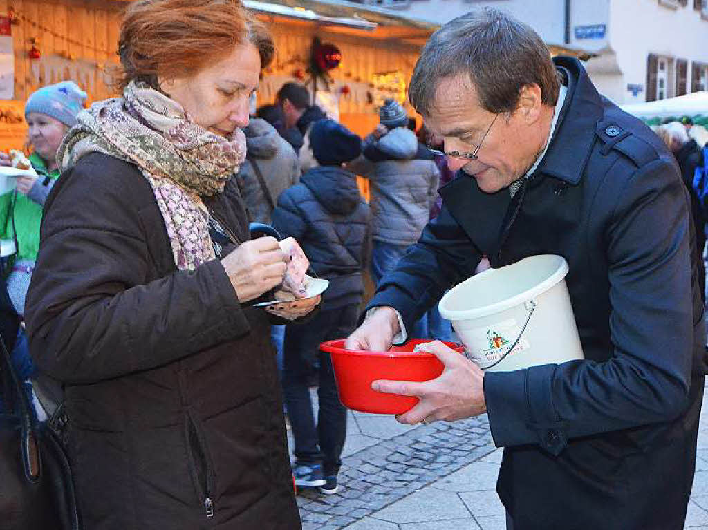 Zahlreiche Politiker untersttzten die Weihnachtsaktion der Badischen Zeitung 