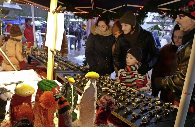 Ein Ring in Ehren? Am Titiseer Weihnachtsmarkt war vieles zu entdecken.  | Foto: Eva Korinth