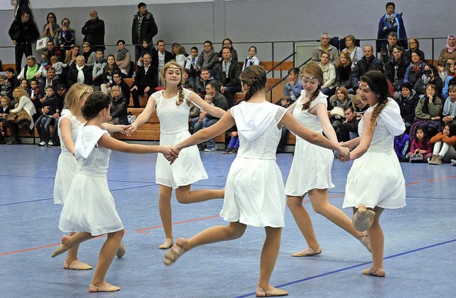 Die Tanzgruppe &#8222;Andante&#8220; bei der Jahresabschlussfeier des TV Lahr   | Foto: Wolfgang Knstle