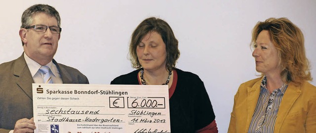 Organisator Arnfried Winterhalder und ...rtagessttte in Sthlingen bergeben.   | Foto: Dietmar Noeske