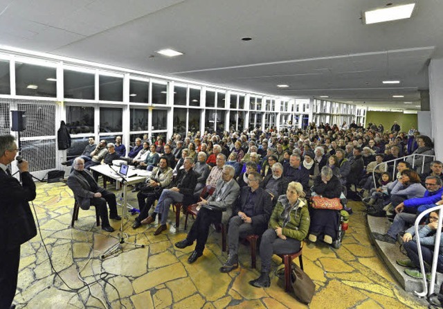 Es kamen so viele, dass selbst die Tre...das tolle Engagement im Osten&#8220;.   | Foto: Michael Bamberger