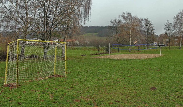 Schon lange wartet der Ortsteil Tannen...ch am Bolzplatz&#8220; realsiert wird.  | Foto: Jutta Schtz