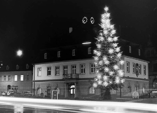 Der Emmendinger Weihnachtsbaum von 1965  | Foto: Armin Mller