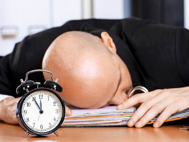 Schlafmangel kann auch bei der Arbeit zu Problemen fhren.   | Foto: flia (fotolia)
