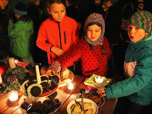 Bitte zugreifen: Das  verlockende Angebot von Familie Karle  | Foto: Anja Bertsch