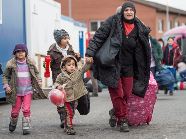 130 Flchtlinge sollen 2016 in der ehe...lle an der Haslacher Strae einziehen.  | Foto: dpa