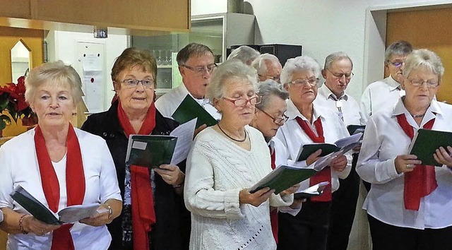 Das Chrli des Schwarzwaldvereins bere... die Adventsfeier der AWO Schopfheim.   | Foto: ZVG