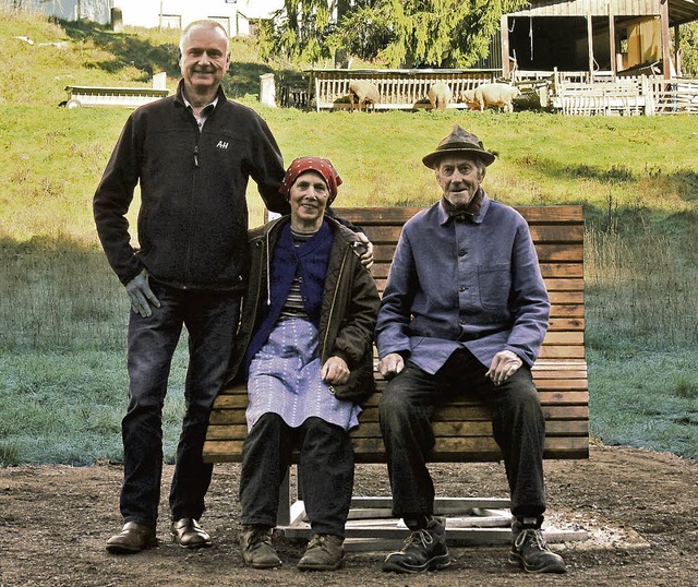 Ein schnes Ruhepltzchen: Beim Eingan...orsteher Elmar Fehrenbach) beobachten.  | Foto: Christa Maier