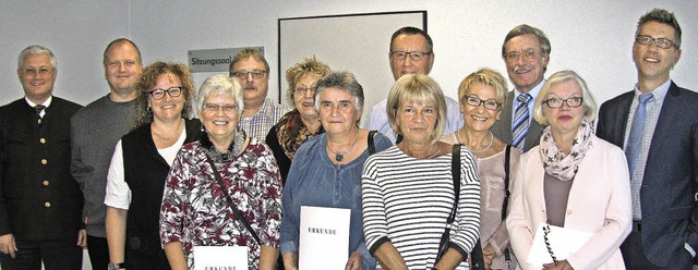 Arbeitsjubilare und Pensionre: OB Die...nger und Marlene Diebold (von links).   | Foto: Stadtverwaltung