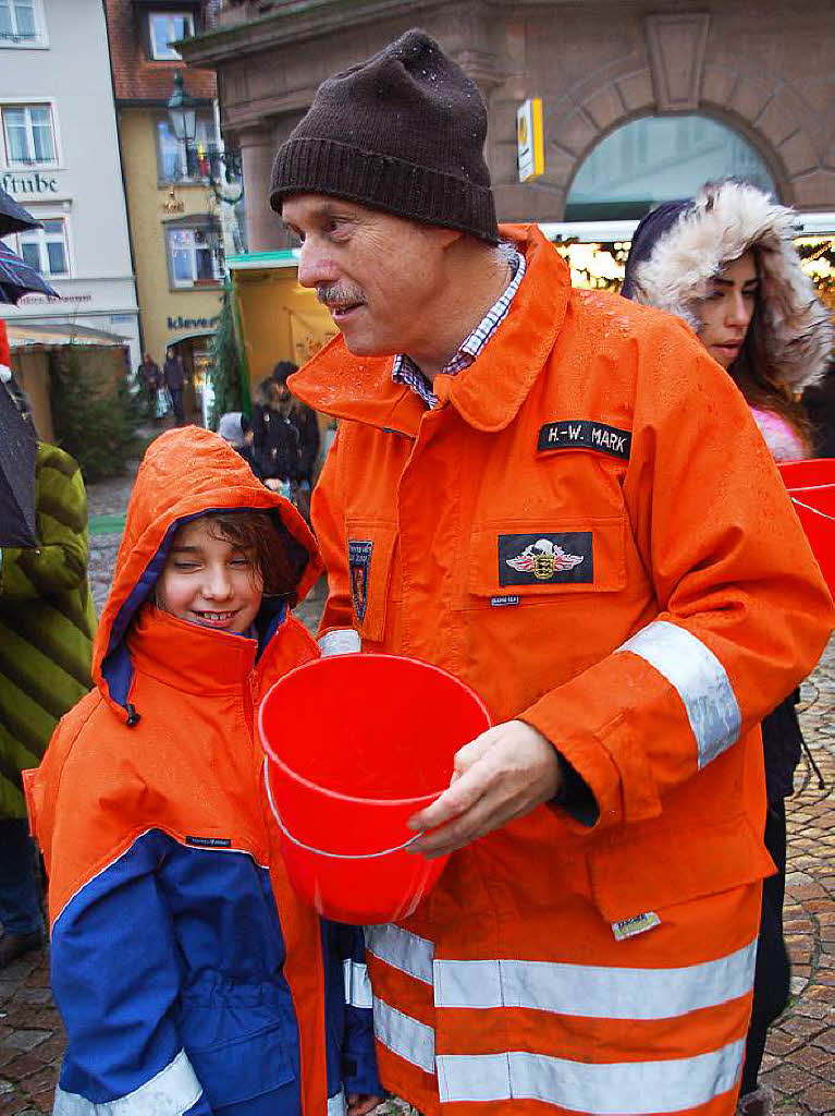 Der Bad Sckinger Weihnachtsmarkt war stimmungsvoll und gut besucht.