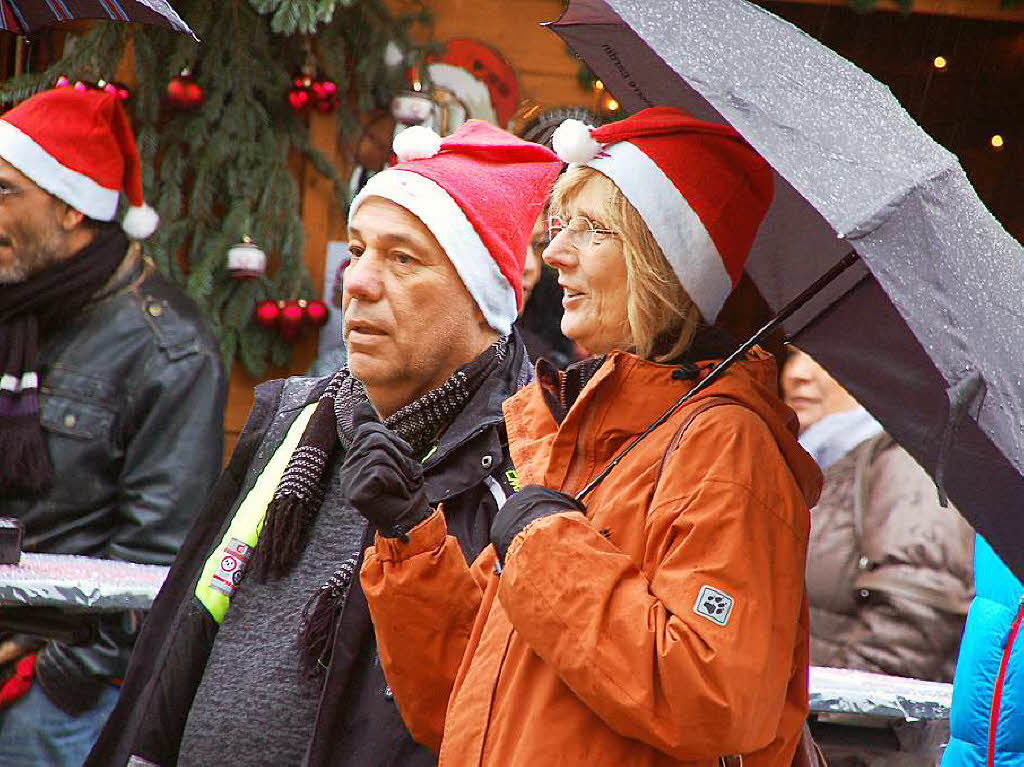 Der Bad Sckinger Weihnachtsmarkt war stimmungsvoll und gut besucht.