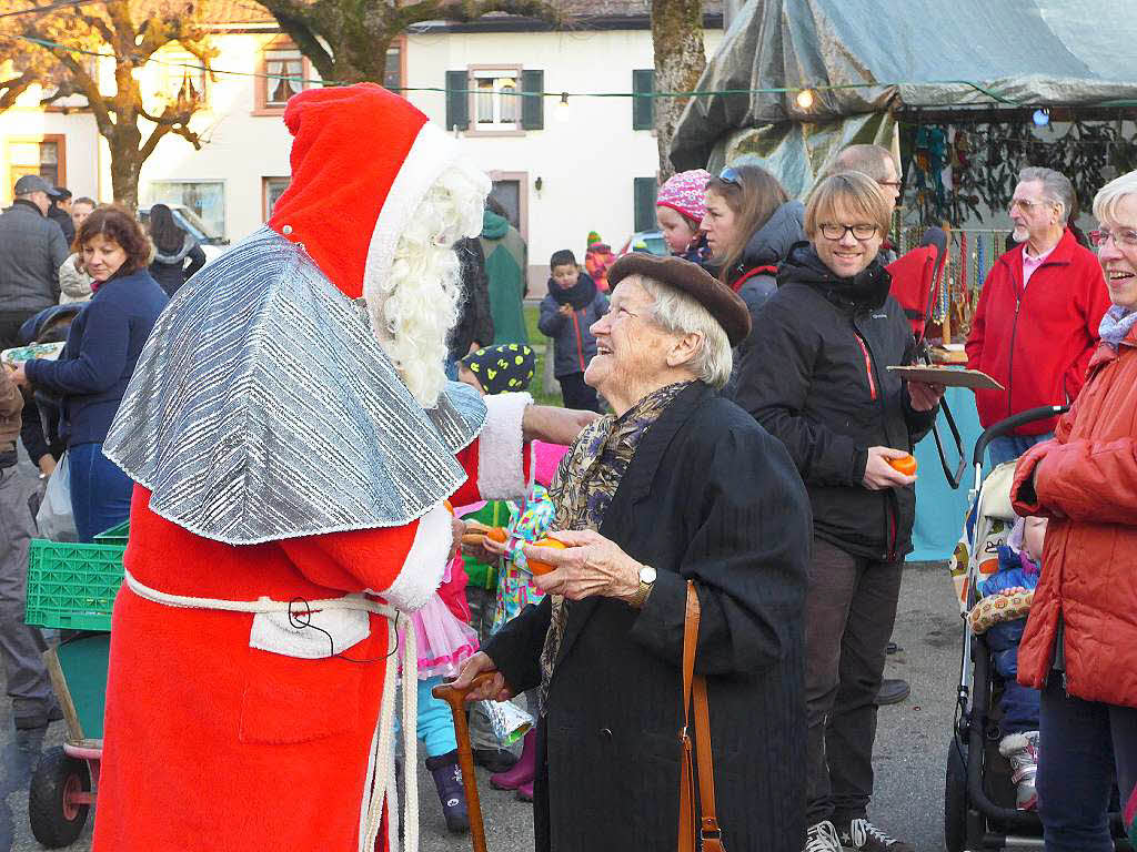 Impressionen vom Adventsmarkt in Fahrnau.