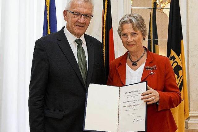 Christiane Walesch-Schneller erhlt das Bundesverdienstkreuz