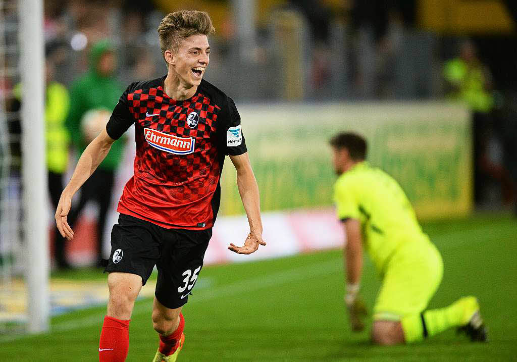 Lucas Hufnagel:  Notenschnitt 3,0 bei 15 Einstzen, 1 Tor (bercksichtigt werden nur Spieler mit mindestens 8 Einstzen in der Bundesliga).