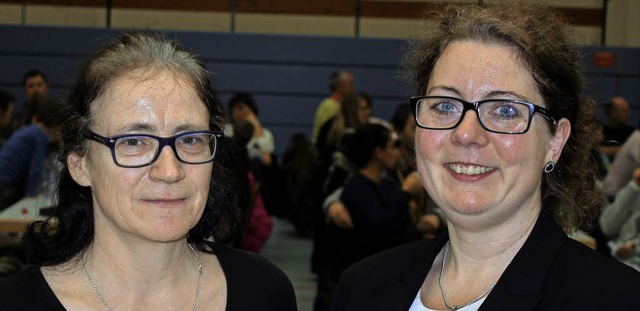 Abschied nach 25-jhriger Vorstandstt... Freude der Vorsitzenden Annette Bolz.  | Foto: Werner Schnabl