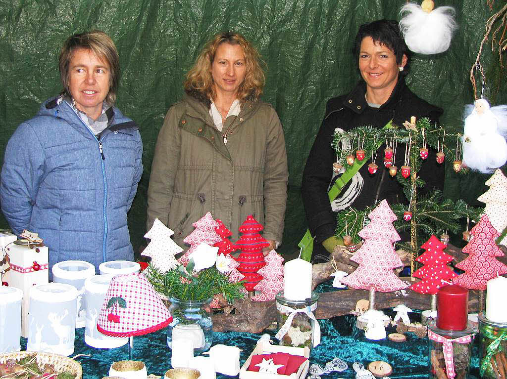 Viel los beim diesjährigen Münstertäler Weihnachtsmarkt. Viel los beim diesjährigen Münstertäler Weihnachtsmarkt.