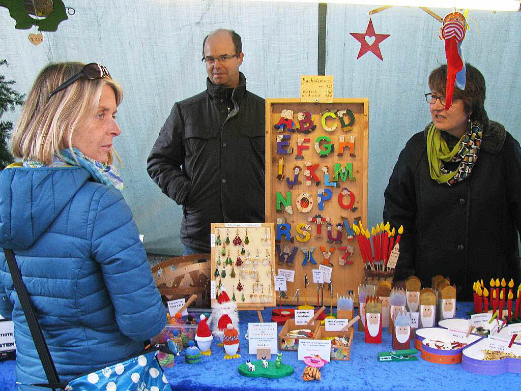 Viel los beim diesjährigen Münstertäler Weihnachtsmarkt. Viel los beim diesjährigen Münstertäler Weihnachtsmarkt.