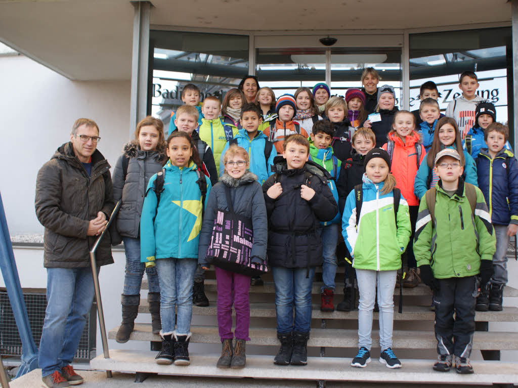 Klasse 4a und 4b vom GMS Oberes Wiesental Klasse 4a und 4b vom GMS Oberes Wiesental